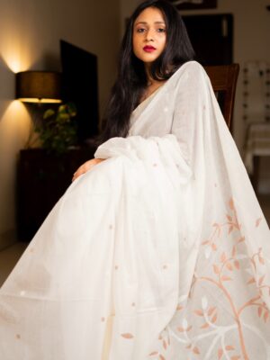 Silver & Copper Zari White Cotton Jamdani Sari