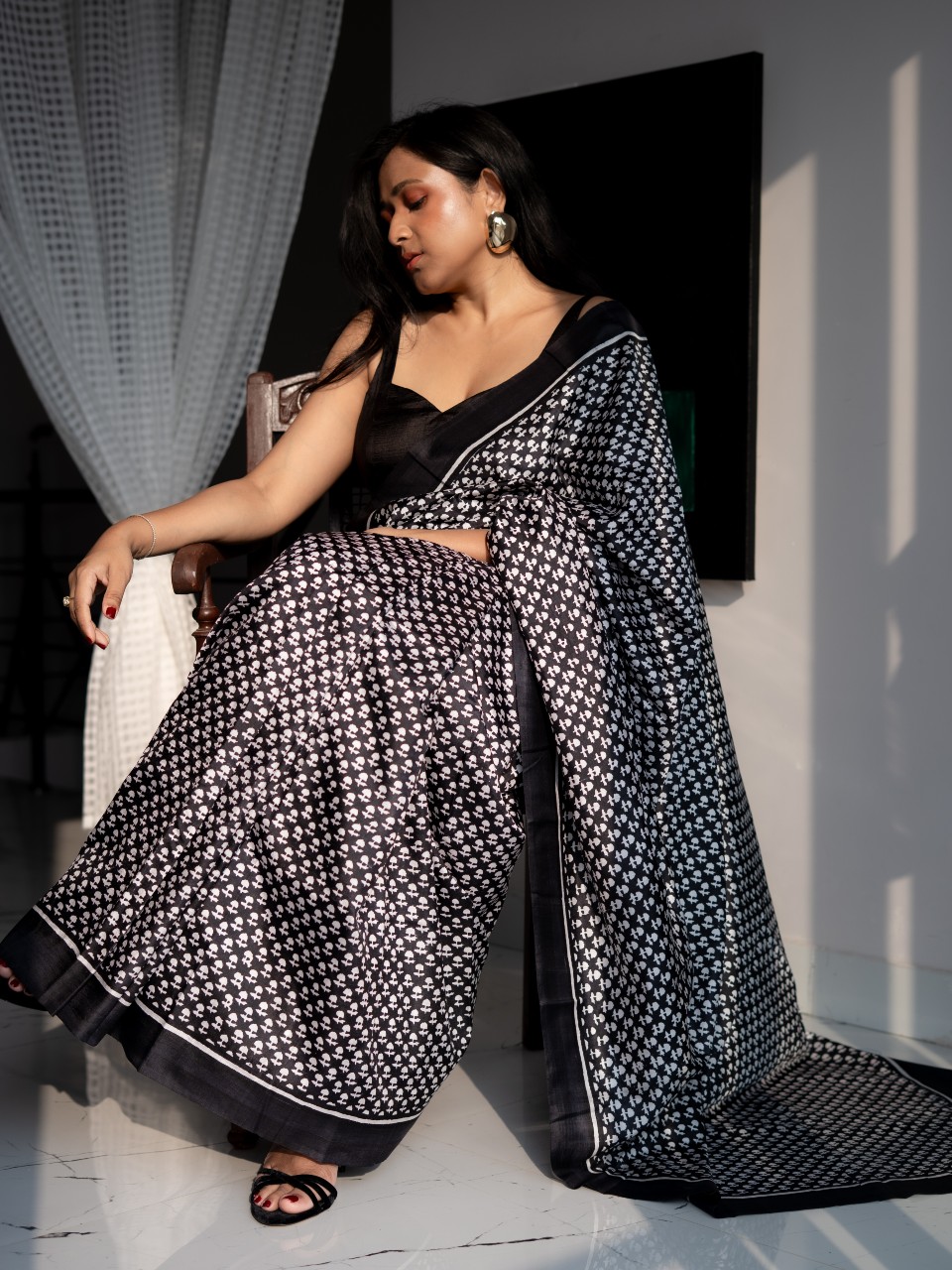 Raniyat Black Silk saree